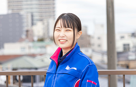 仕事中の久保井オーナー
